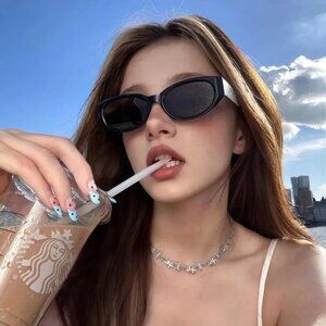 Meet your Posher, Alan